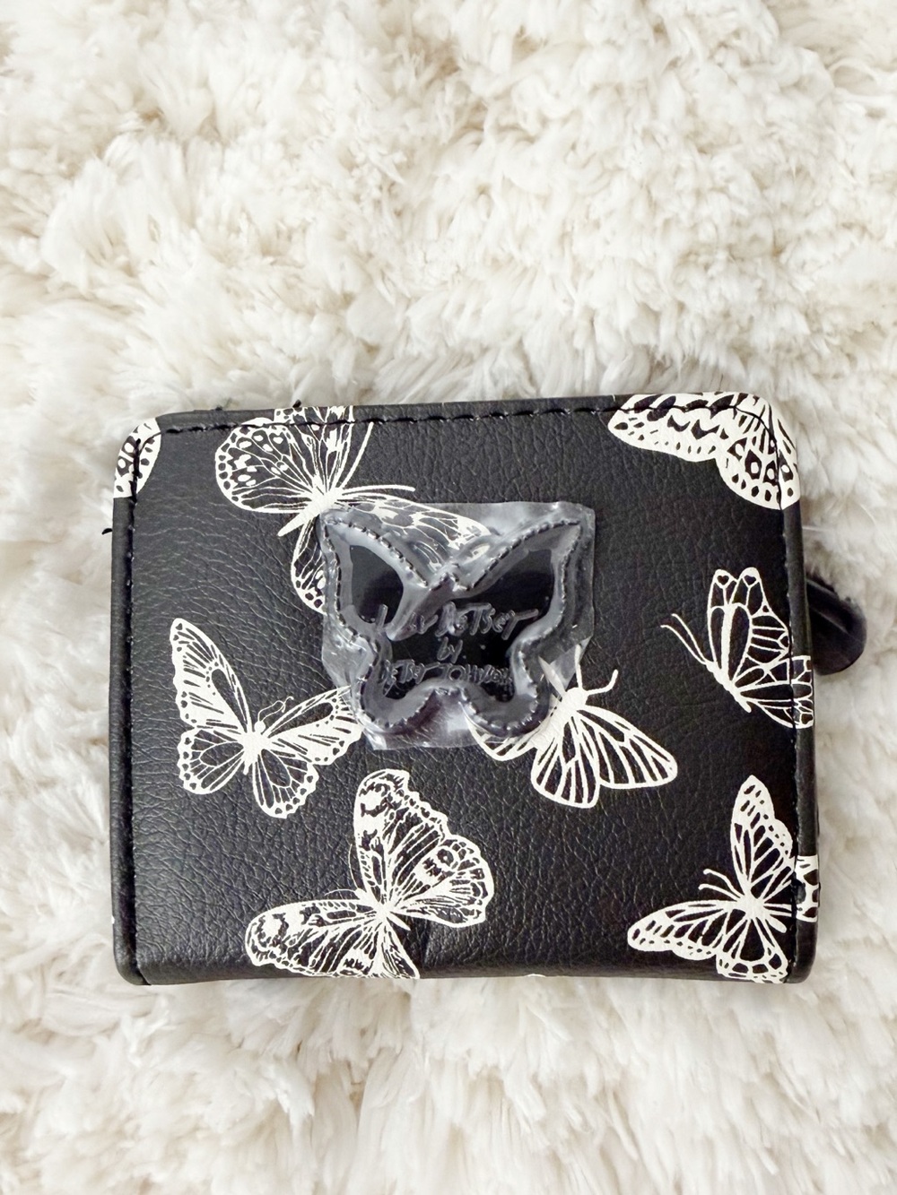 NWT Betsy Johnson Black Butterfly Print Snap Bifold Wallet with Zip Pocket